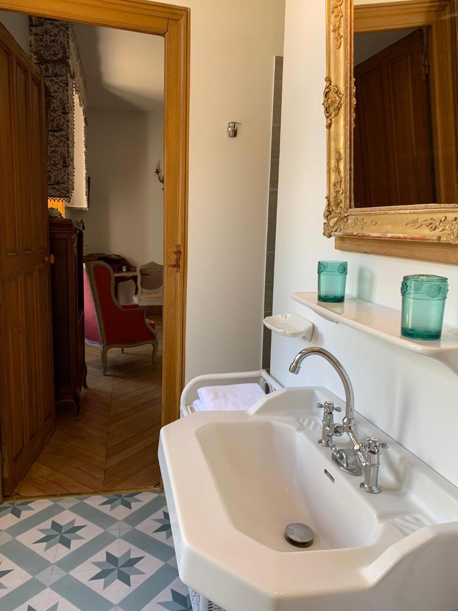 Bed and Breakfast L'Abeaupiniere Reboursin Habitación foto