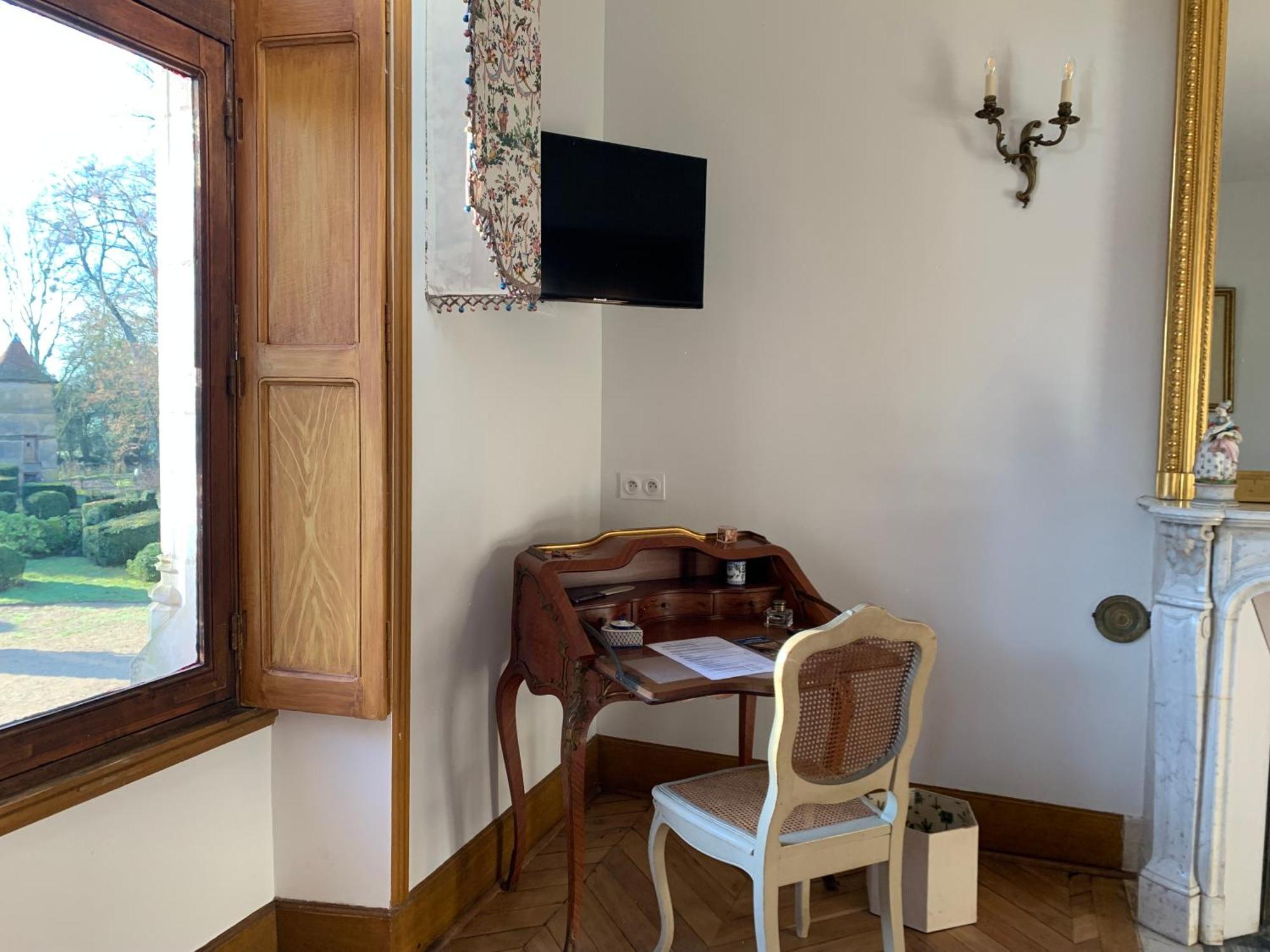 Bed and Breakfast L'Abeaupiniere Reboursin Habitación foto